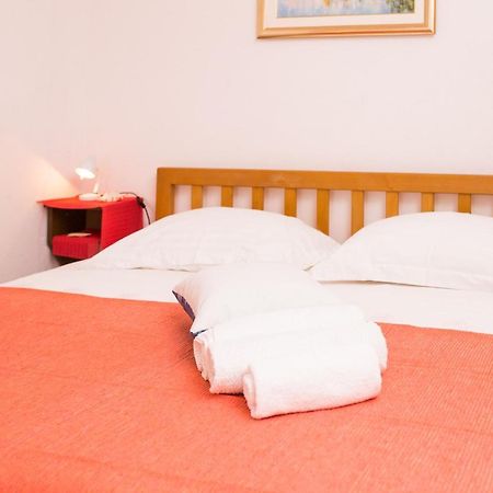 פרומאינה Apartment With Sea View Close To The Beach מראה חיצוני תמונה